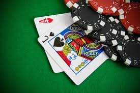 Tampilan permainan live blackjack di aplikasi pedangtogel